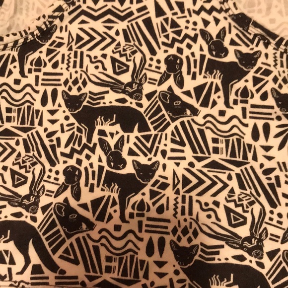 Crop Top - Picture 3 of 3